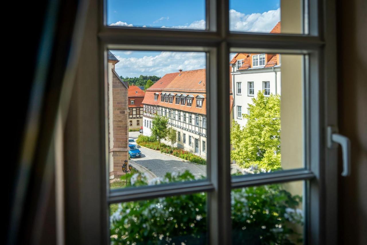 Hotel Reussischer Hof Schmolln  Bagian luar foto