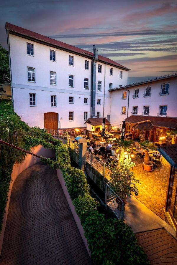 Hotel Reussischer Hof Schmolln  Bagian luar foto