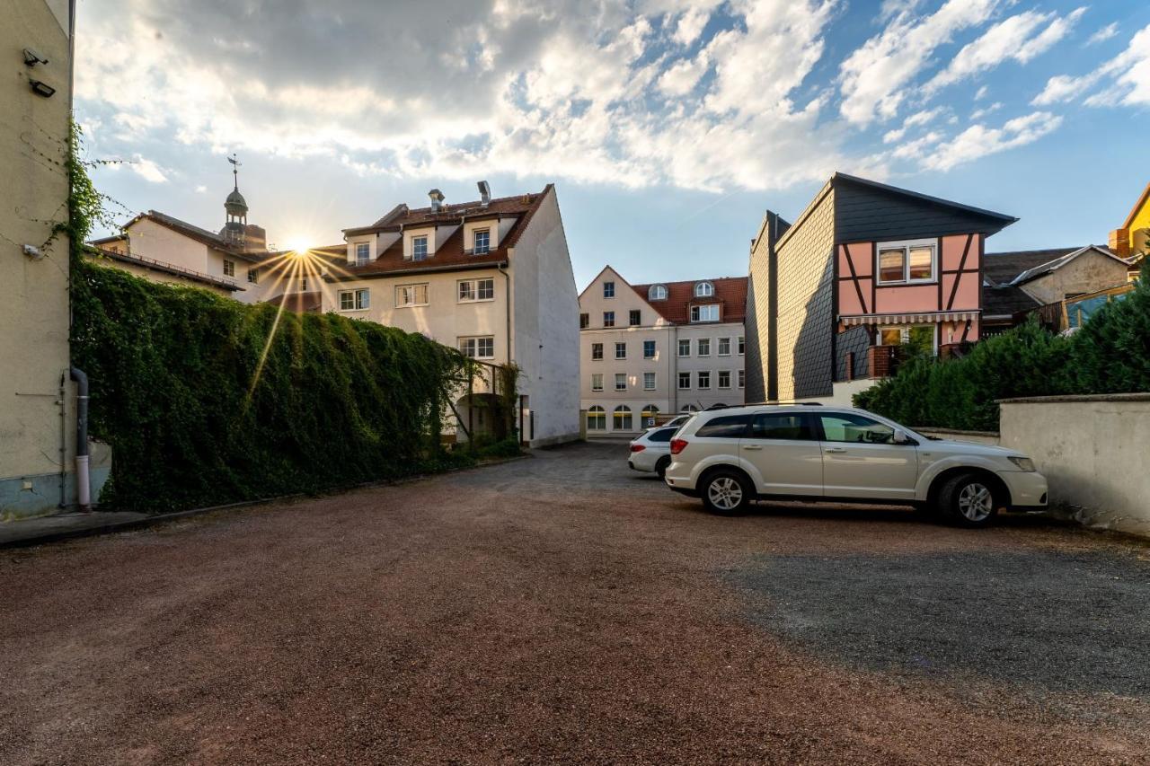 Hotel Reussischer Hof Schmolln  Bagian luar foto